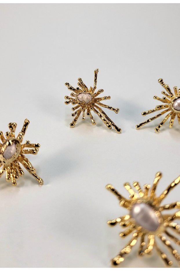 Hebe Earring