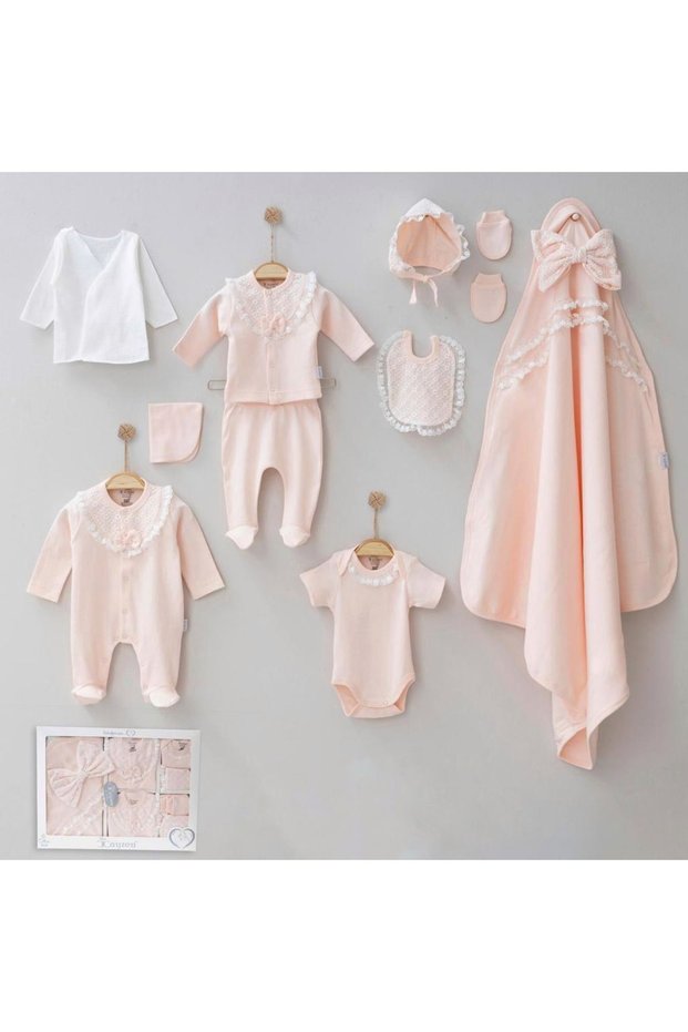 Lacy Organic 10 Piece Newborn Hospital Discharge Set Boxed