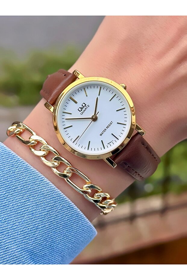 Women's Watch with 2-Year Warranty , Leather Strap, Waterproof, and Gift Bracelet.