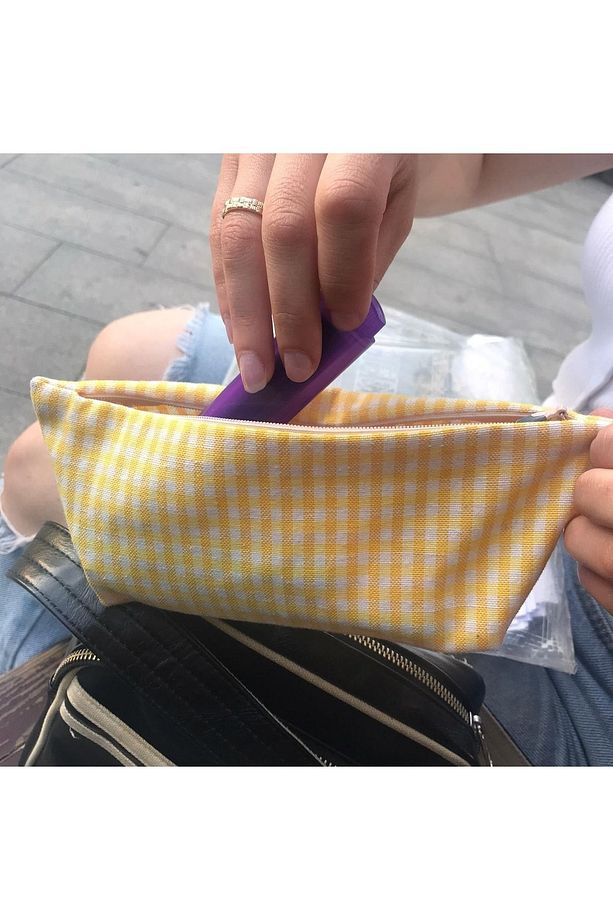 Sarı Pötikareli Yıkanabilir Fermuarlı Tek Gözlü Bez Kalemlik Kalem Kutusu Cüzdan Makyaj Çantası - 5