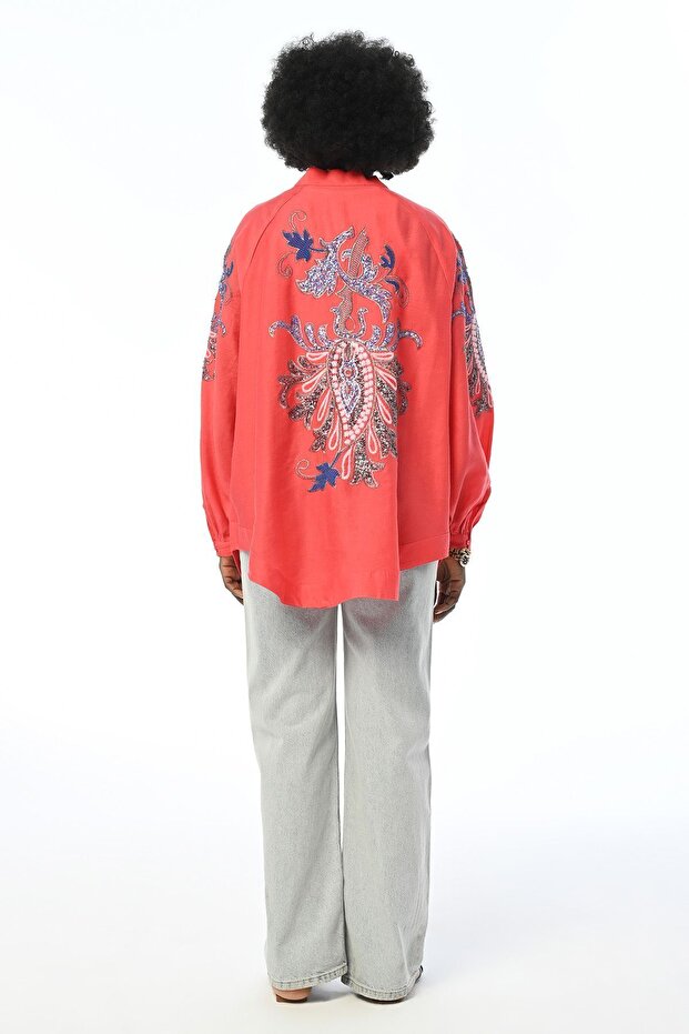 WOMEN'S BACK AND ARM EMBROIDERED OVERSIZE KIMONO