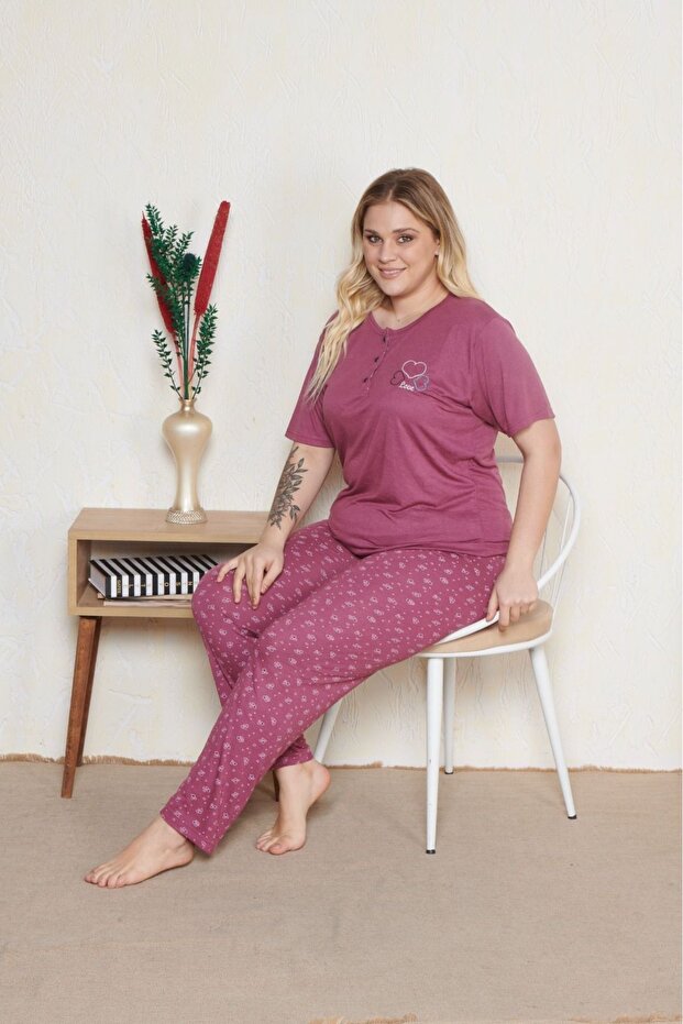Women's Large Size Short Sleeve Pajamas Set