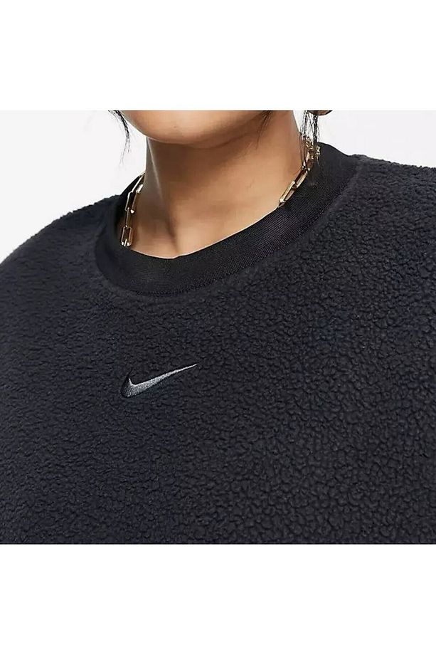 Plush Crop Crew Sweat In Black Siyah Polar Sweat - 3