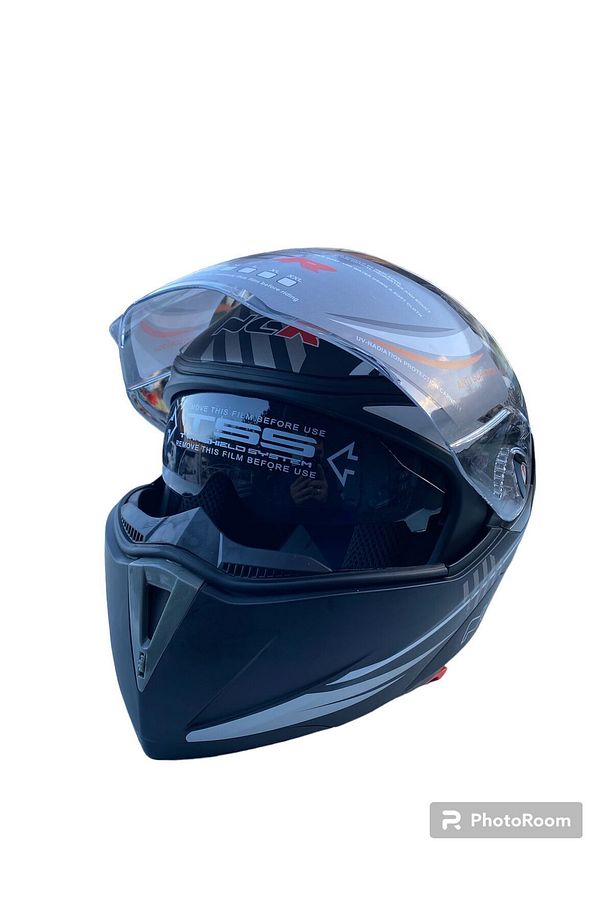 ÇENEDEN AÇILIR GÜNEŞ VİZÖRLÜ MAT SİYAH KASK - 2
