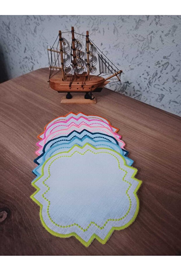 6 Cocktail Coffee Serving Napkins (Mixed Colors)
