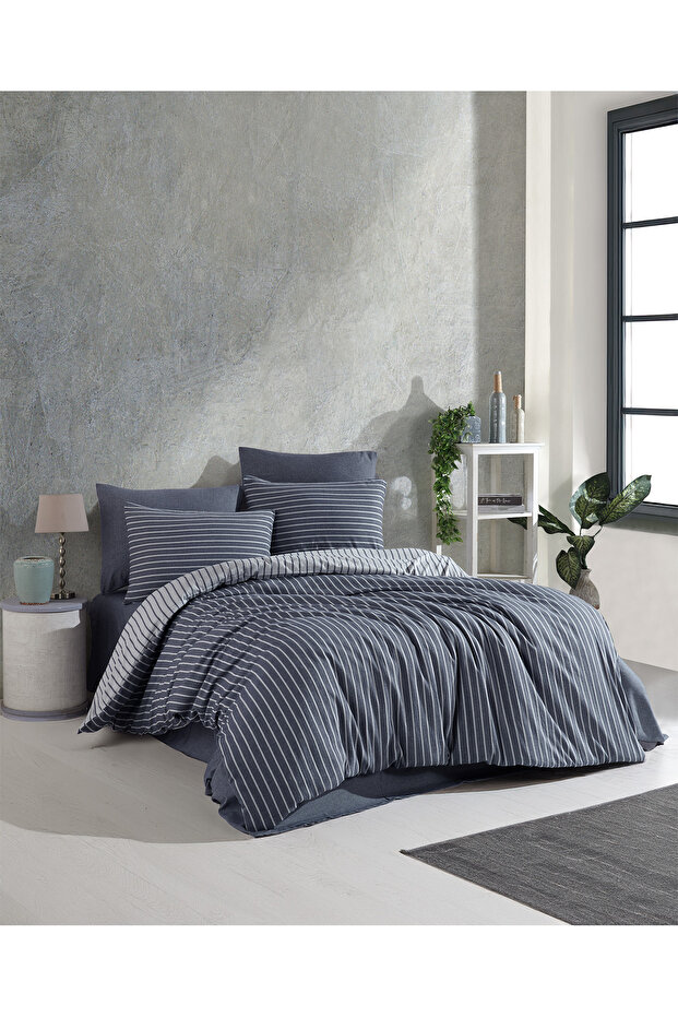 Double Striped Cotton Satin Duvet Cover Set - 200 X 220 cm (Without Sheets)