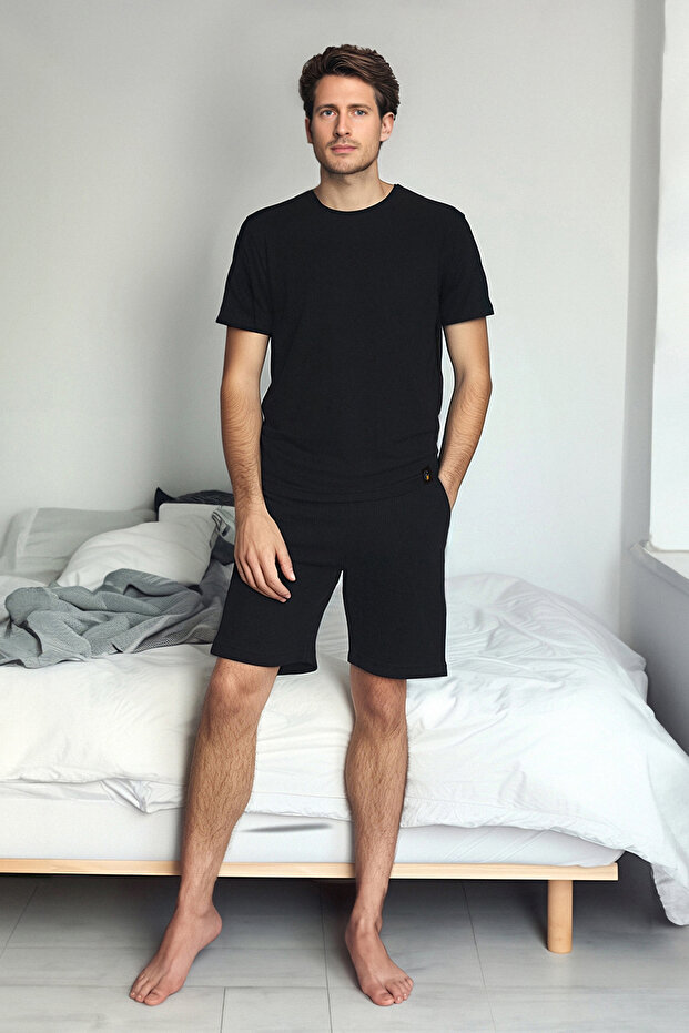 Siyah Regular Regular Fit Waffle Örme Şortlu Kalın Pijama Takımı TMNSS23PT00036 - 1