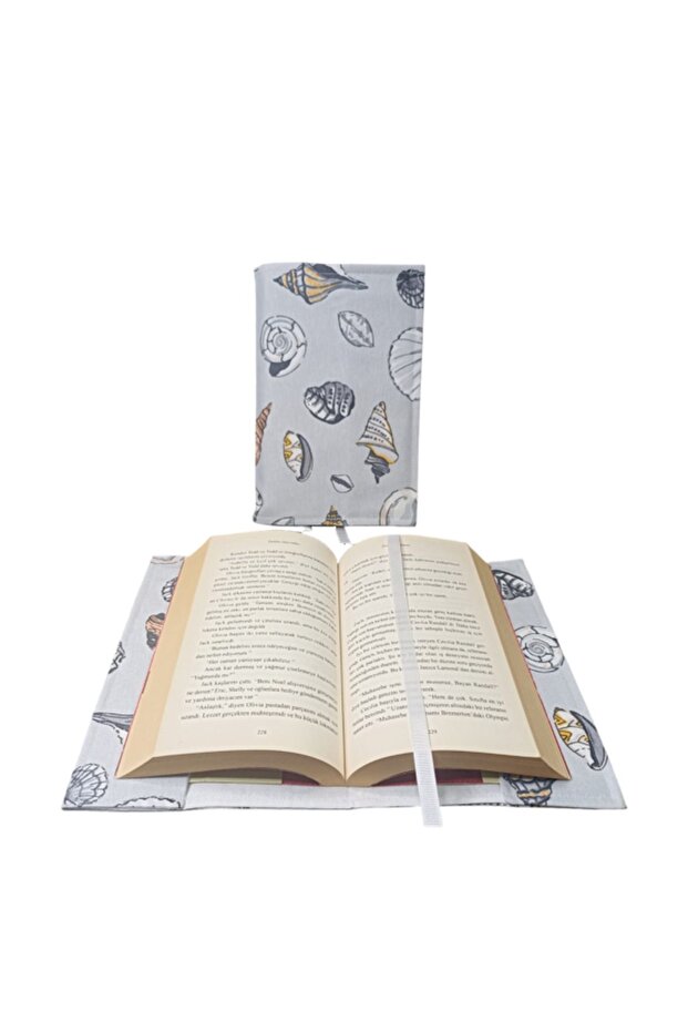 Sea Shell Patterned Book Case - 1
