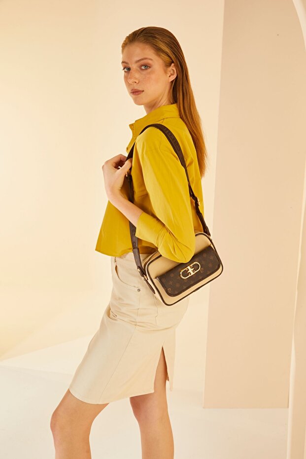 05PO24Y1853 Model Beige Women's Shoulder Bag