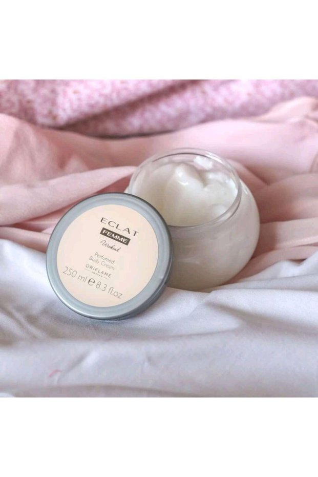 Eclat Femme Weekend - 250 Ml Perfumed Body Cream