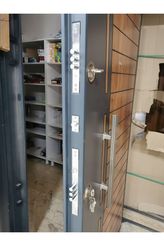 Çelik Kapı Sağ - 2