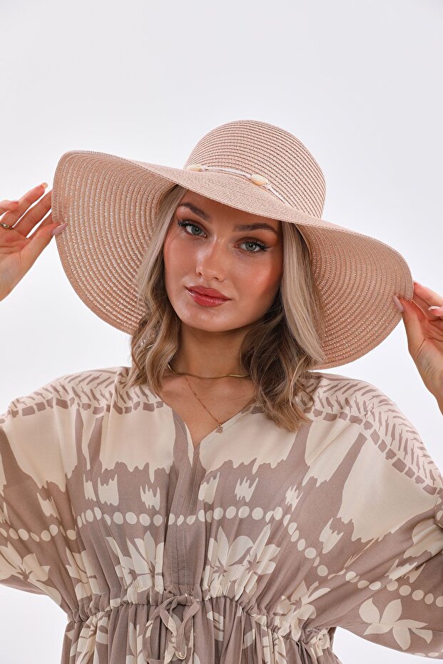 قبعة القش - 1