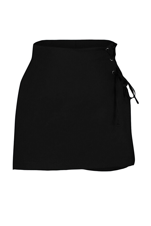Black Binding and Eyelet Detailed Woven Shorts Skirt TWOAW21SR0038 - 5