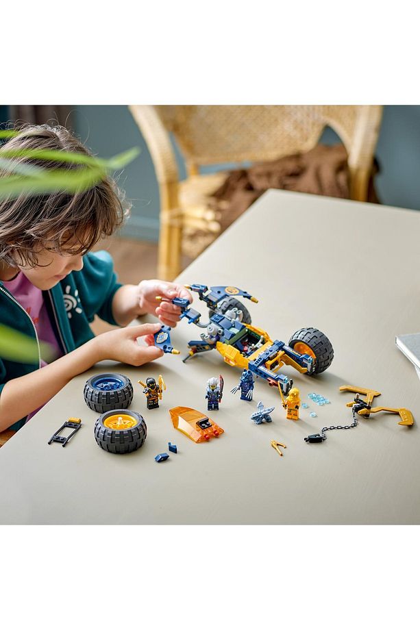 ® NINJAGO® Arin'in Ninja Arazi Buggy Arabası 71811 - 7+ Yaratıcı Oyuncak Yapım Seti (267 Parça) - 9