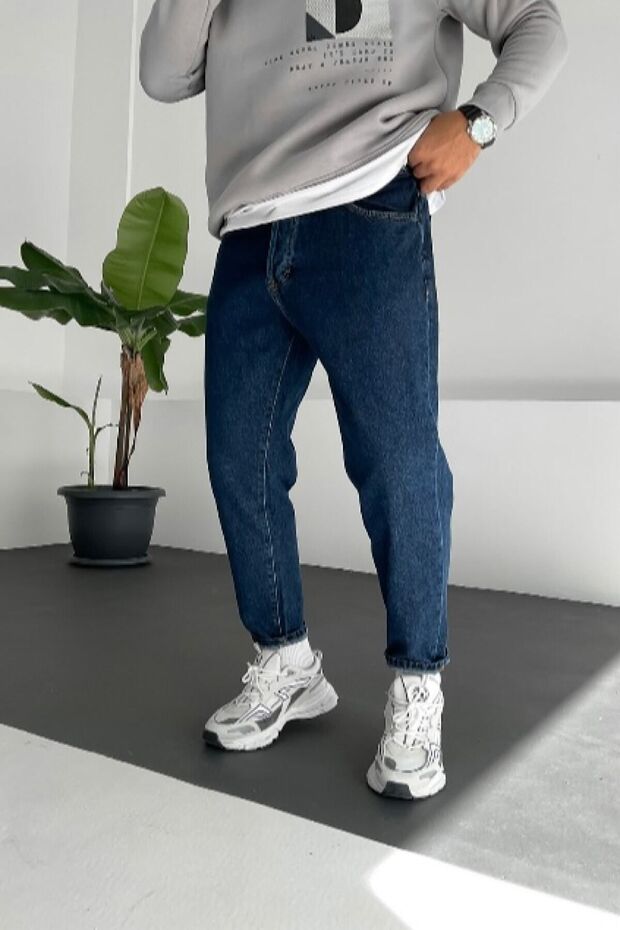Boyfriend Dark Blue Comfortable Fit Jeans