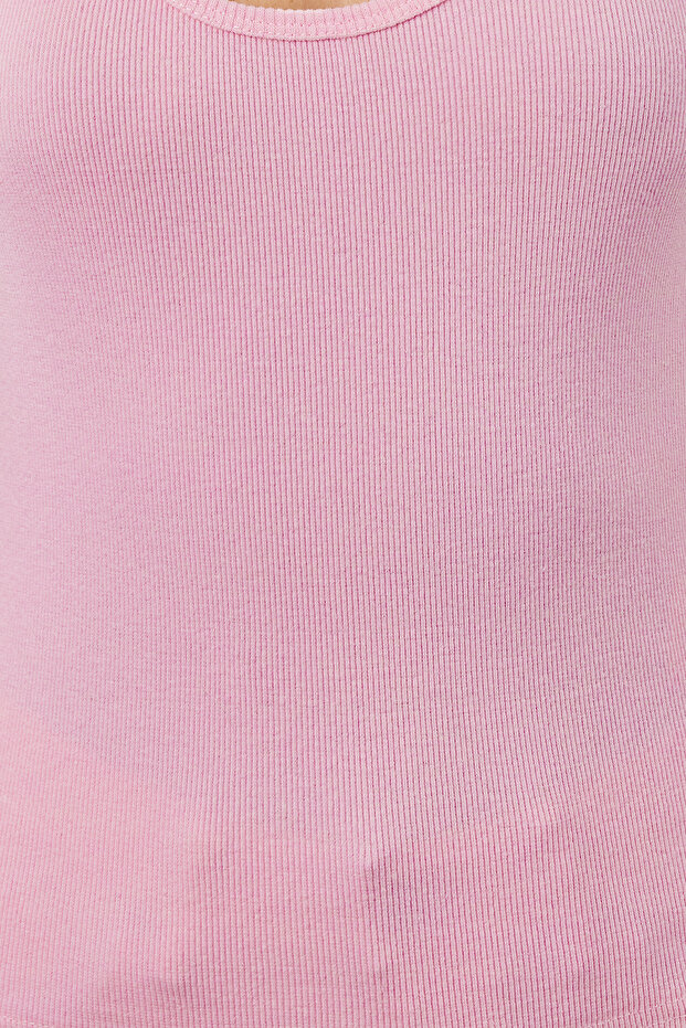 Açık Pembe Fitted/Vücuda Oturan Havuz Yaka Fitilli Esnek Örme Atlet TWOSS22AL0042 - 3