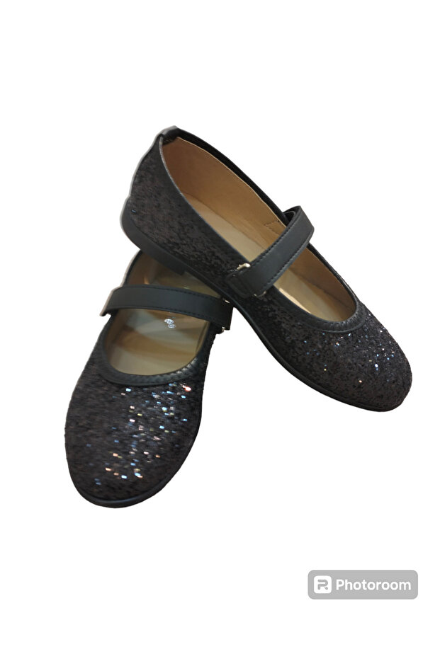 Stylish Ballet Flats for Girls (Note: the Wide Fit Is Usually Preferred over the Regular Size 1)