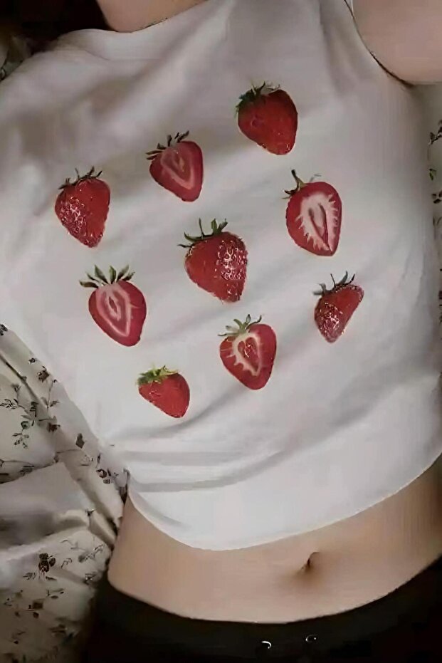 Strawberrıes Crop - 1