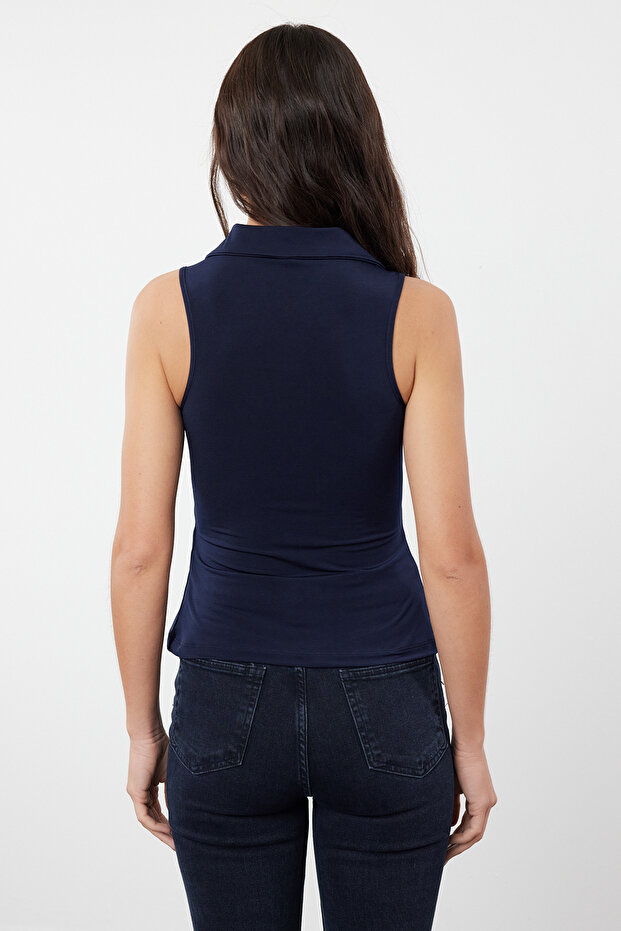 Lacivert Fitted/Vücuda Oturan Polo Yaka Esnek Örme Bluz TWOSS24BZ00085 - 5