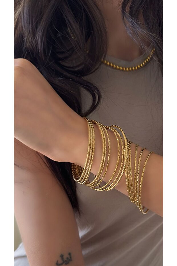 - İşlemeli 3'lü Model Çelik Ajda Bileklik (21 CM) - 1