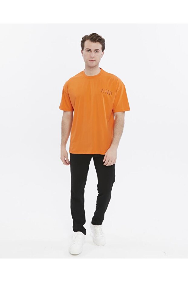 Oversize Print Detailed T-Shirt