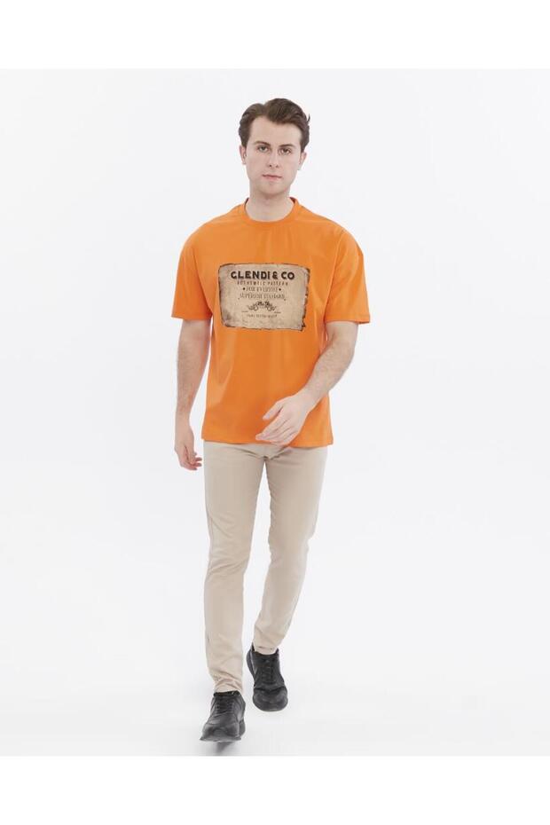 Oversize Print Detailed T-Shirt