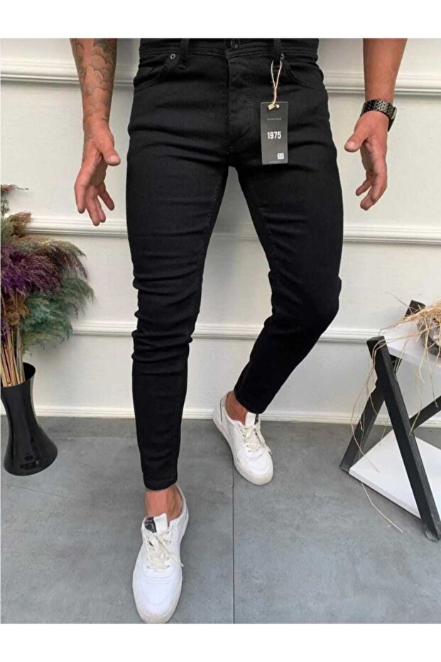 Men's Black Plain Slim Fit Lycra Narrow Leg Jeans