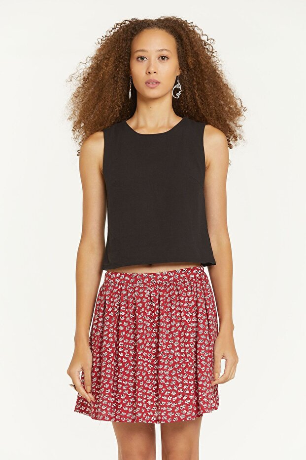 Black Bohemian Short Blouse - Crew Neck, Sleeveless