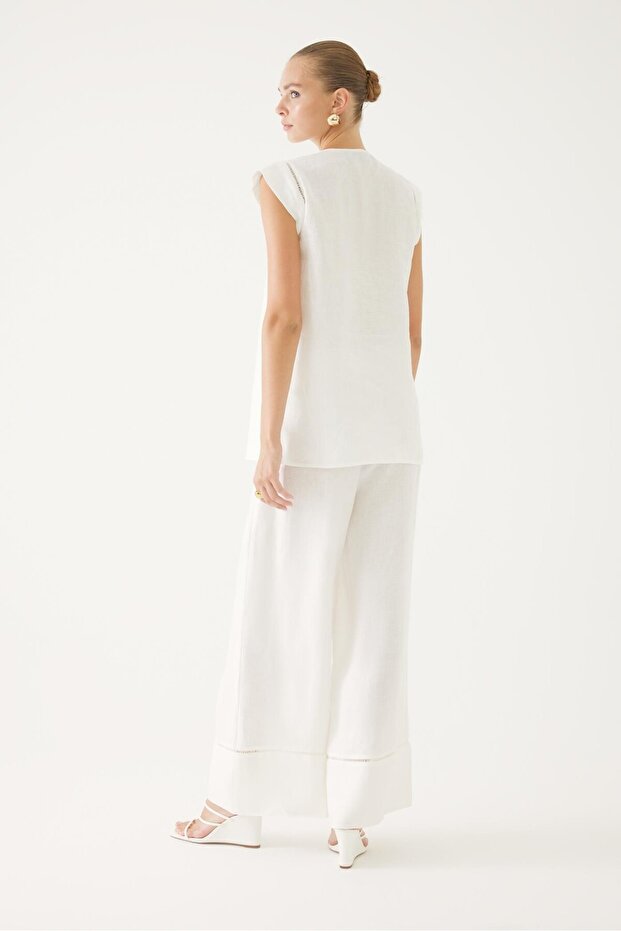 Çiçek İşlemeli Ekru Bluz - 2