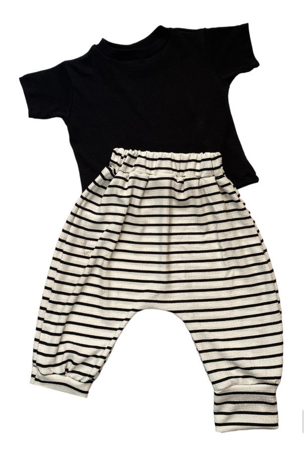 Line Suit Set