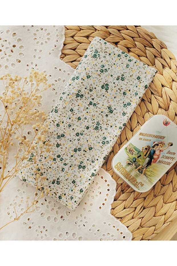 Poplin Fabric Crispy Flower Green 100% Cotton 50X170 cm 1 Piece