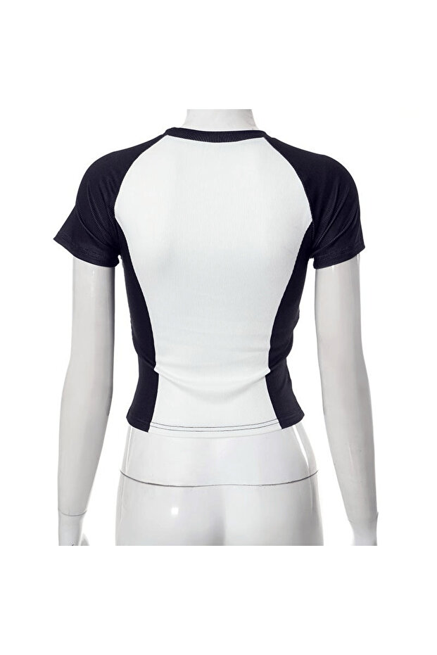 Y2k '' A'' Design Tech Crop Top - 3