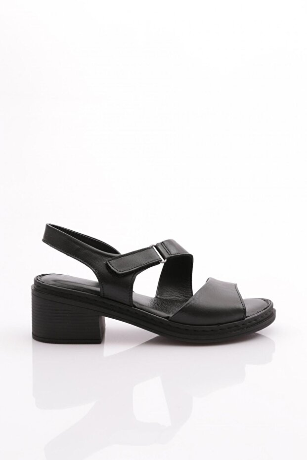 Women's Back Tie Sandals Black Black Genuine Leather 41235109