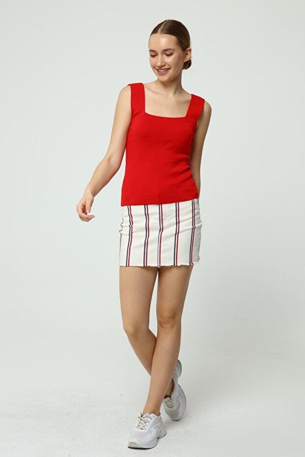 بلوزة صيفية بياقة مربعة وحزام سميك - أحمر - 6