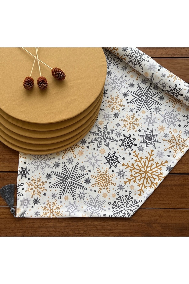 American Service Set, 6-Piece Gold Color Plate and Runner Cover Snowflake