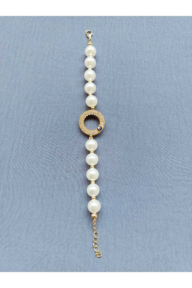 pearl bracelet with 10mm quarter pearl beads