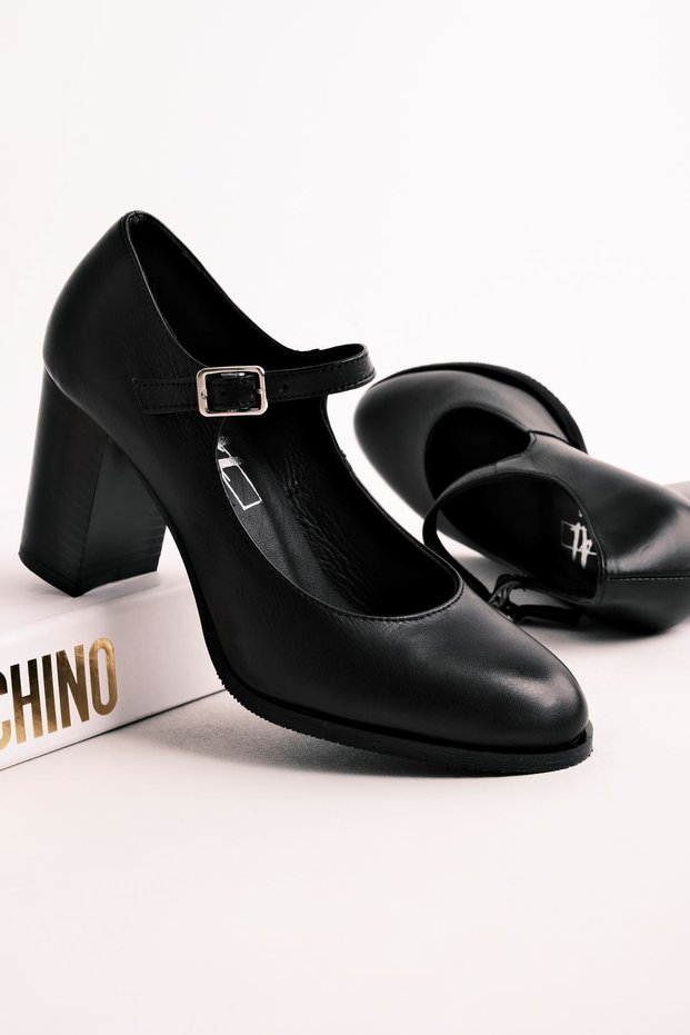 Sharon Genuine Leather Women's Heeled Shoes with Front Strap - Black