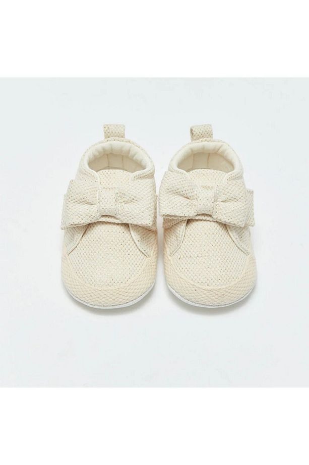 LCW STEPS Fiyonk Detaylı Kız Bebek Yürüme Öncesi Ev Ayakkabısı - 1