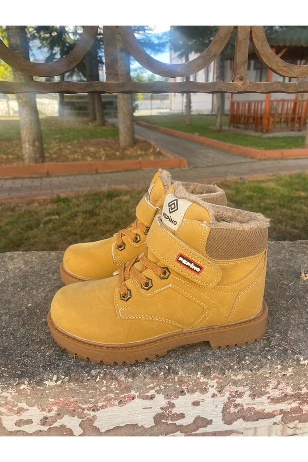 0987 Çocuk Cat Bot - 3