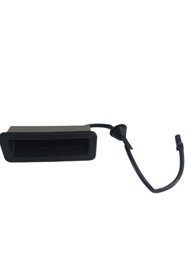 Focus 2 Trunk Release Button - Wired Type 3M5119B514Ac - 1