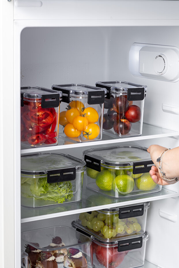 Set of 6 Square Clear Storage Container with Lock Lid for 400-900ML - 6