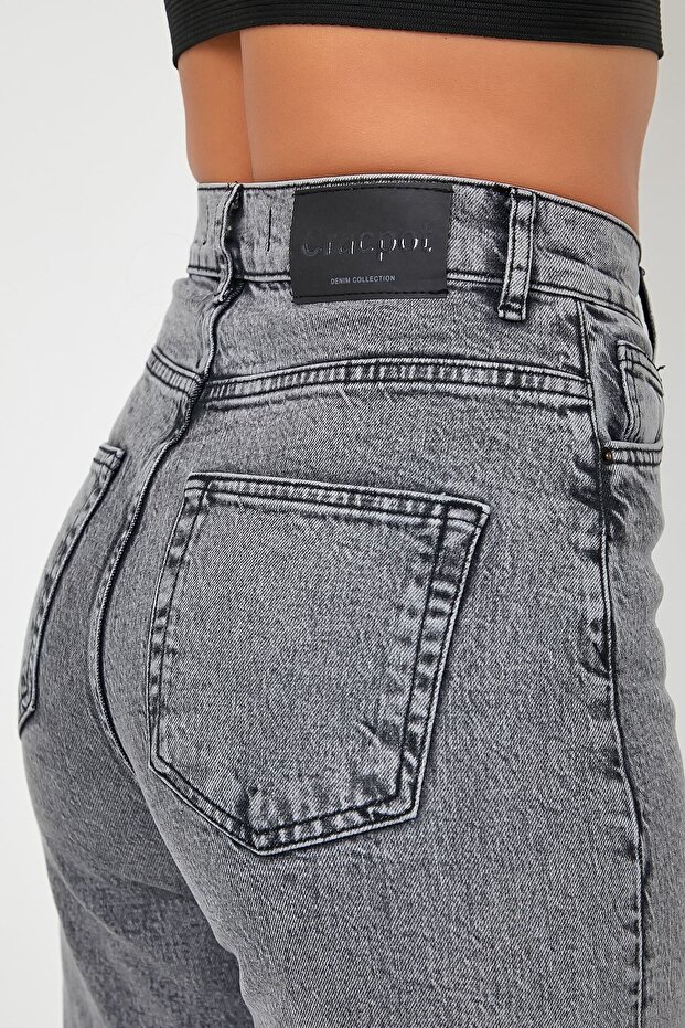 Paça Katlı Slouchy Jeans - 4
