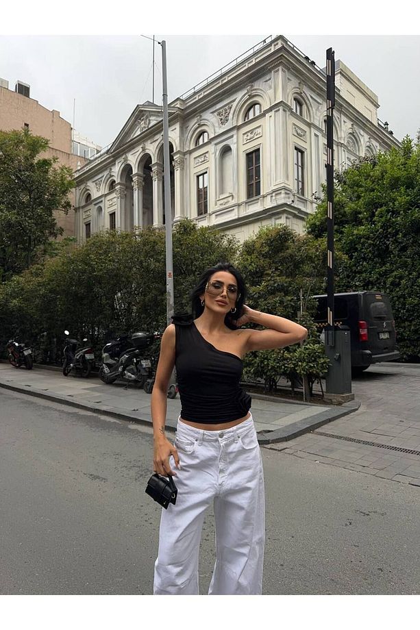 Kadın Tek Omuz Çift Güllü Bluz - 4