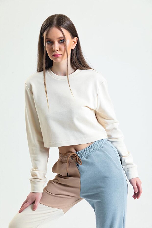 Cream Crew Neck Crop Sweatshirt