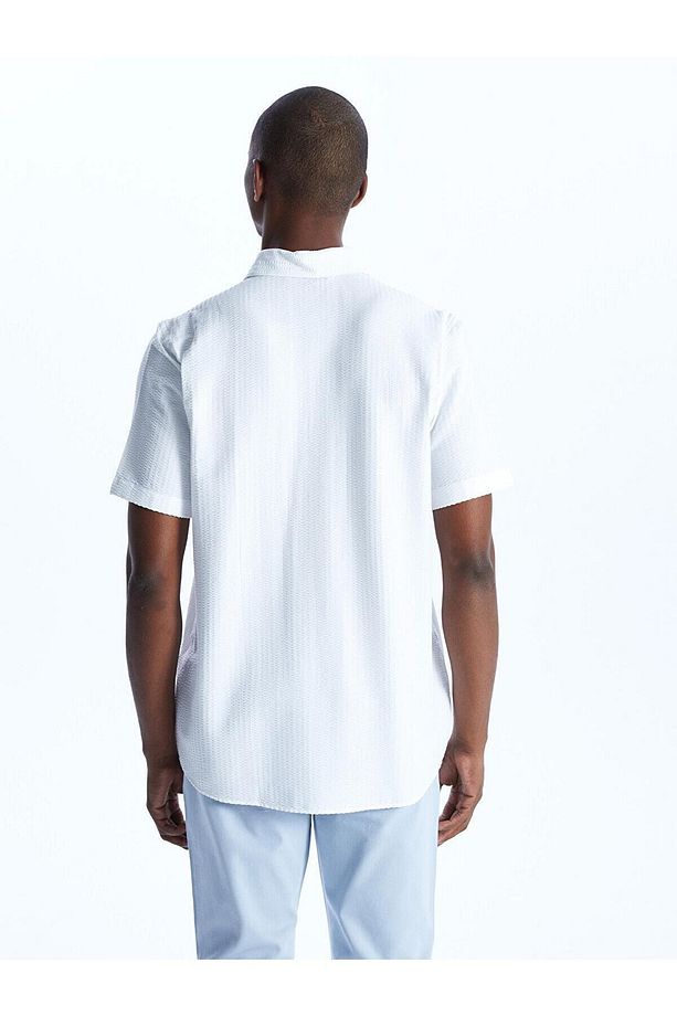 LCWAIKIKI Classic Regular Fit Kısa Kollu Erkek Gömlek - 5