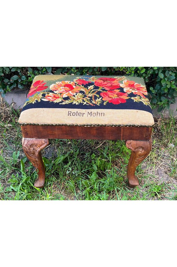 antika goblen döşemeli ahşap alman puf - tabure - piyano taburesi - 47 cm 33 cm 40 cm ölçülerinde - 1