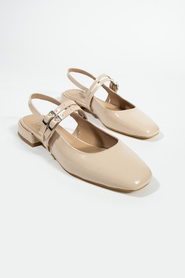 Cara Women's Blunt Toe Double Belt Detail Short Heels - Babet