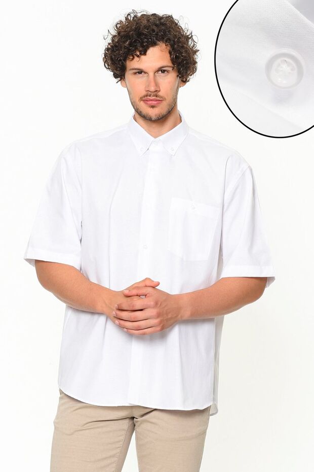 Men's White Cotton Short Sleeve Pocket Collar Button Classic Cut Shirt