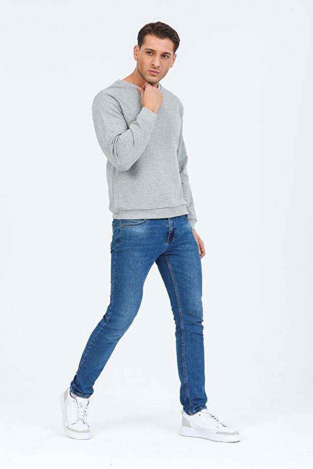 سويت شيرت رمادي ميلانج بدون غطاء للرأس وياقة دائرية - 5