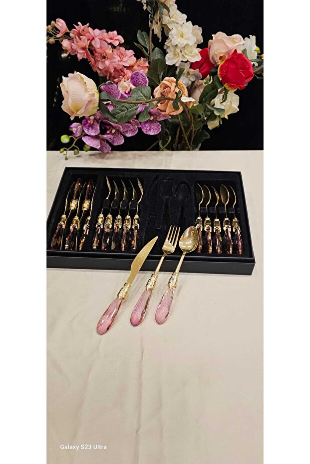 18-Piece Drop Crystal Model Pink Sweet Fork and Knife Set